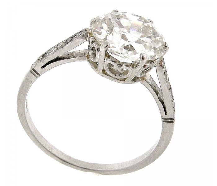 Vintage Diamond Platinum Ring