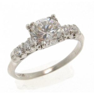 Vintage Diamond Platinum Ring 1