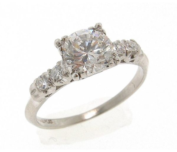 Vintage Diamond Platinum Ring 1