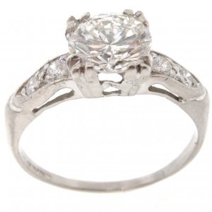 Vintage Diamond Platinum Ring R1352