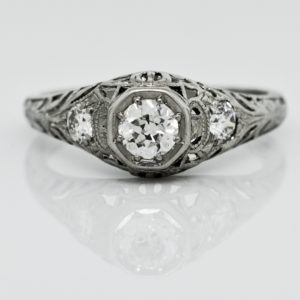 R1300-0.28 cts-OEC-Dome-Plat-Ring