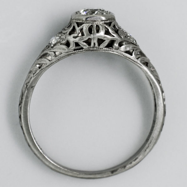 R1300-4-0.28 cts-OEC-Dome-Plat-Ring