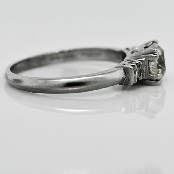 R1414-3-0.83 cts-OEC-Platinum-Ring