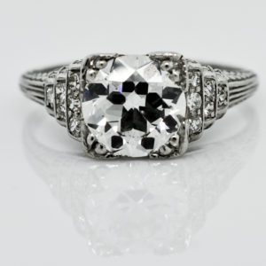 R761.-Art Deco-Pyramid-Diamond-Platinum-Ring