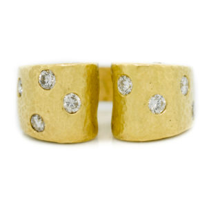 R976-18KT-0.90 cts-RBC-Hammered-Ring