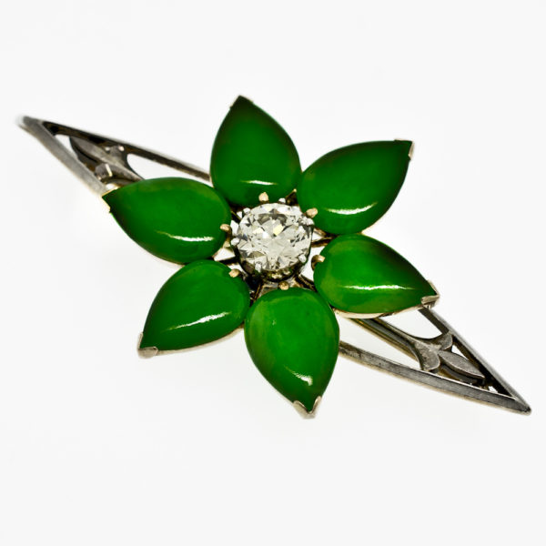 P260-Jade-Diamond-Flower-Brooch