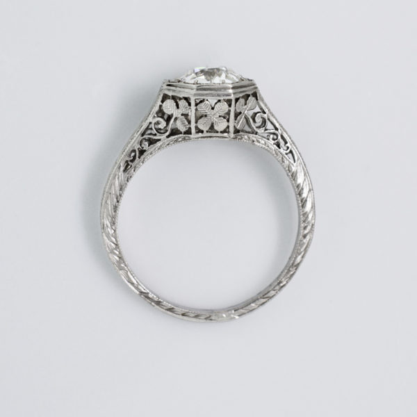 R1607-4-Filigree-Diamond-Platinum-Ring