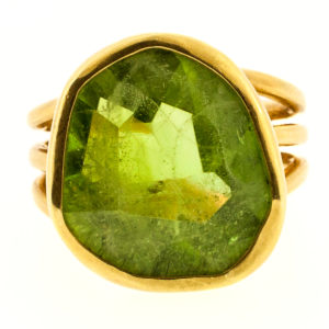 R1745-12 cts Peridot-18KTY-Gold-Ring