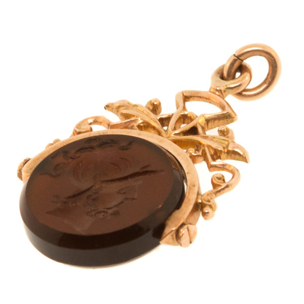O101-2-Sardonyx-Intagelio-Rose Gold-Pendant