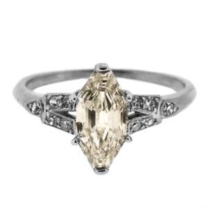 R1907-1.24 cts-Marquise-Plat-Ring