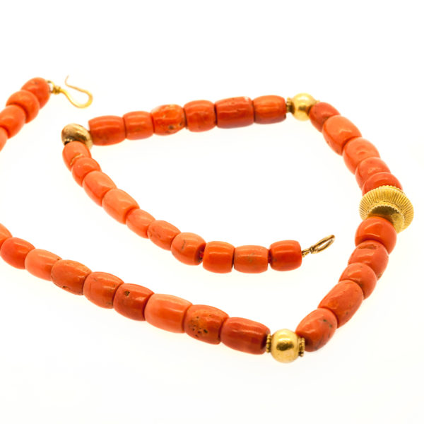 N621-2-Tibetean-Vintage-Coral-Gold-Beads