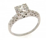 R1232 Vintage Diamond Platinum Ring