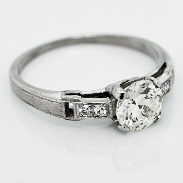 R1256-2-Classic-Engagement-Diamond-Ring