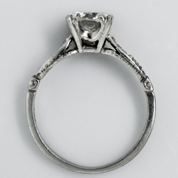 R1526-4-Diamond-Classic-Engagement-Plat-Ring