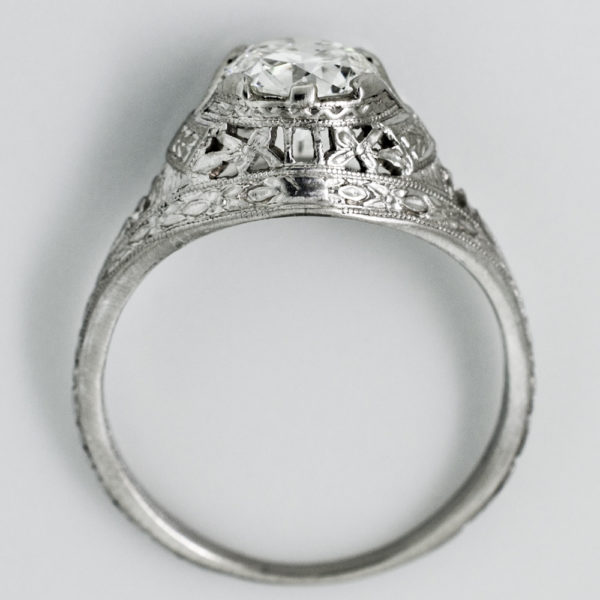 R1528-4-0.89 cts-OEC-Dome-Platinum-Ring