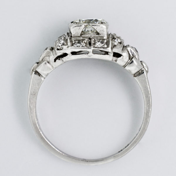 R546-4-Deco-Step-Diamond-Plat-Ring