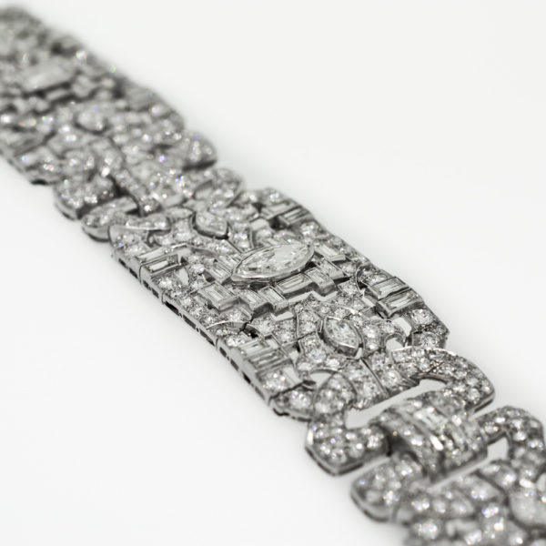 B419-2-Deco-28.5 cts-Diamond-Bracelet