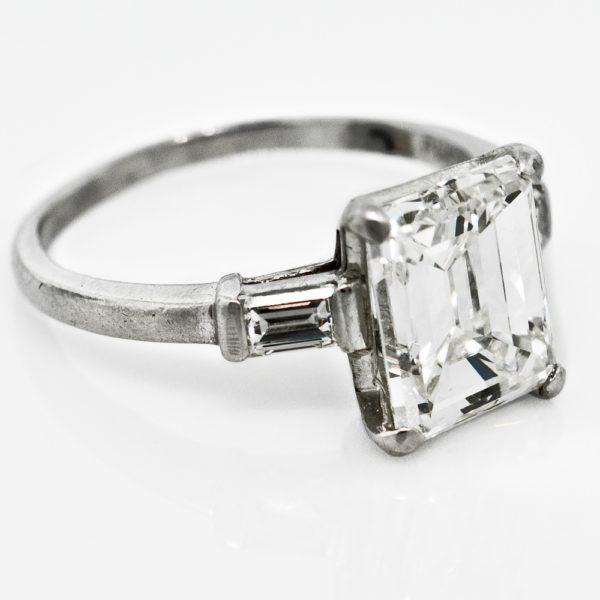 R1633-2-3.12 cts-Emerald Cut-Diamond-Plat-Ring