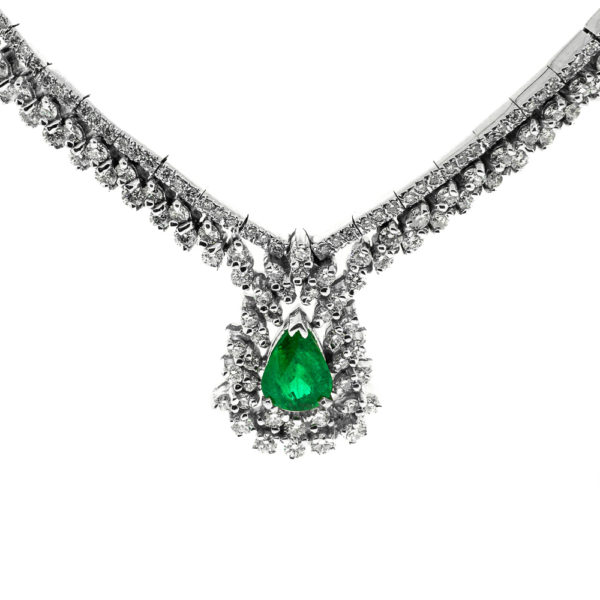 N581-2.00 cts-Pear Emerald-RBC-Gold